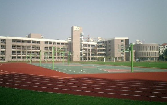 中職高職學(xué)校